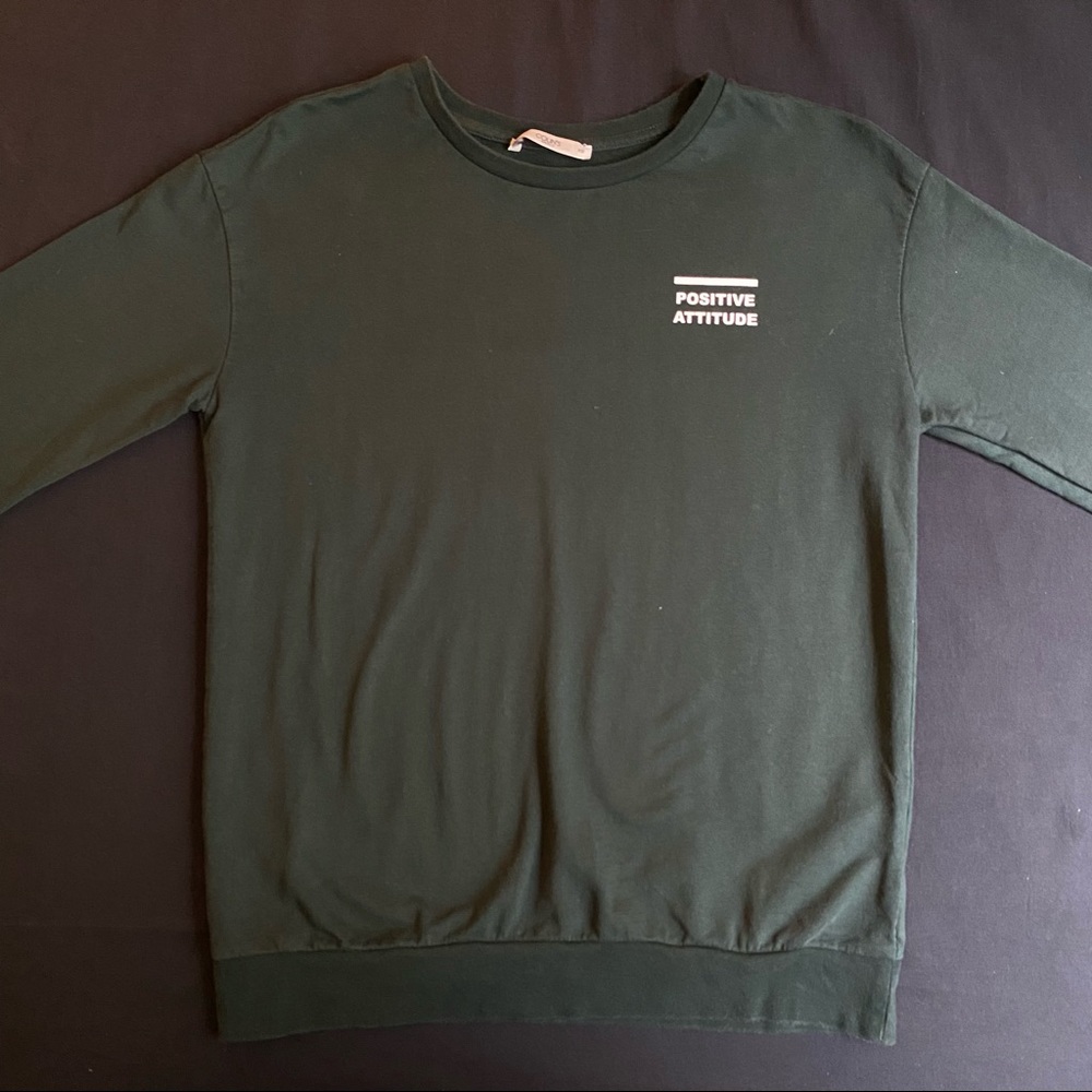 Sweatshirt